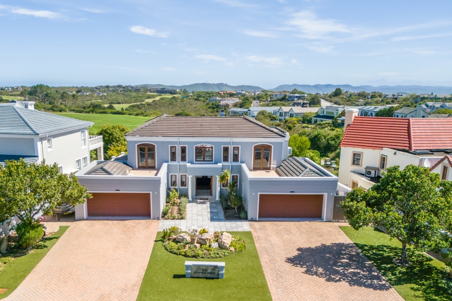 4 Bedroom Property for Sale in Pezula Golf Estate Western Cape